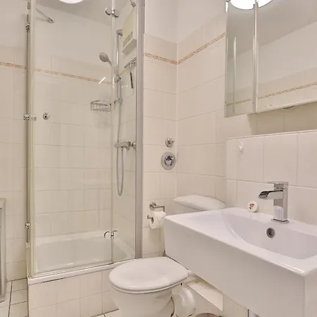 Kurparkresidenz-timmendorfer Kurparkresidenz-timmendorfer 23 * Timmendorfer Strand